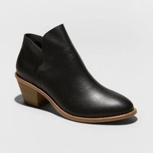 Women's Indie Faux Leather Heeled Bootie